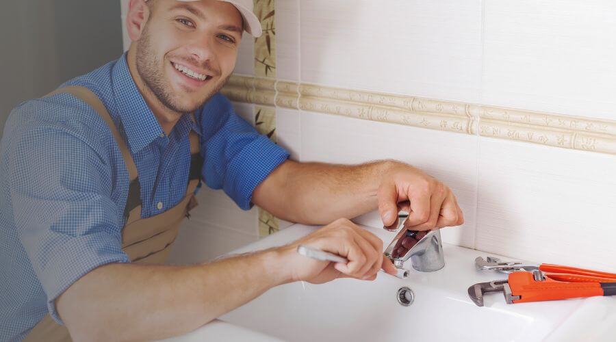 Professional clogged drains services in Iola, TX